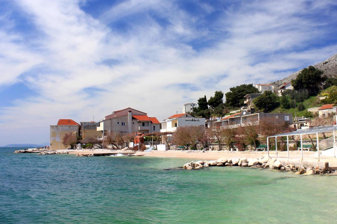 Apartments By The Sea Suhi Potok, Omis - 14555 Йесенице Екстериор снимка